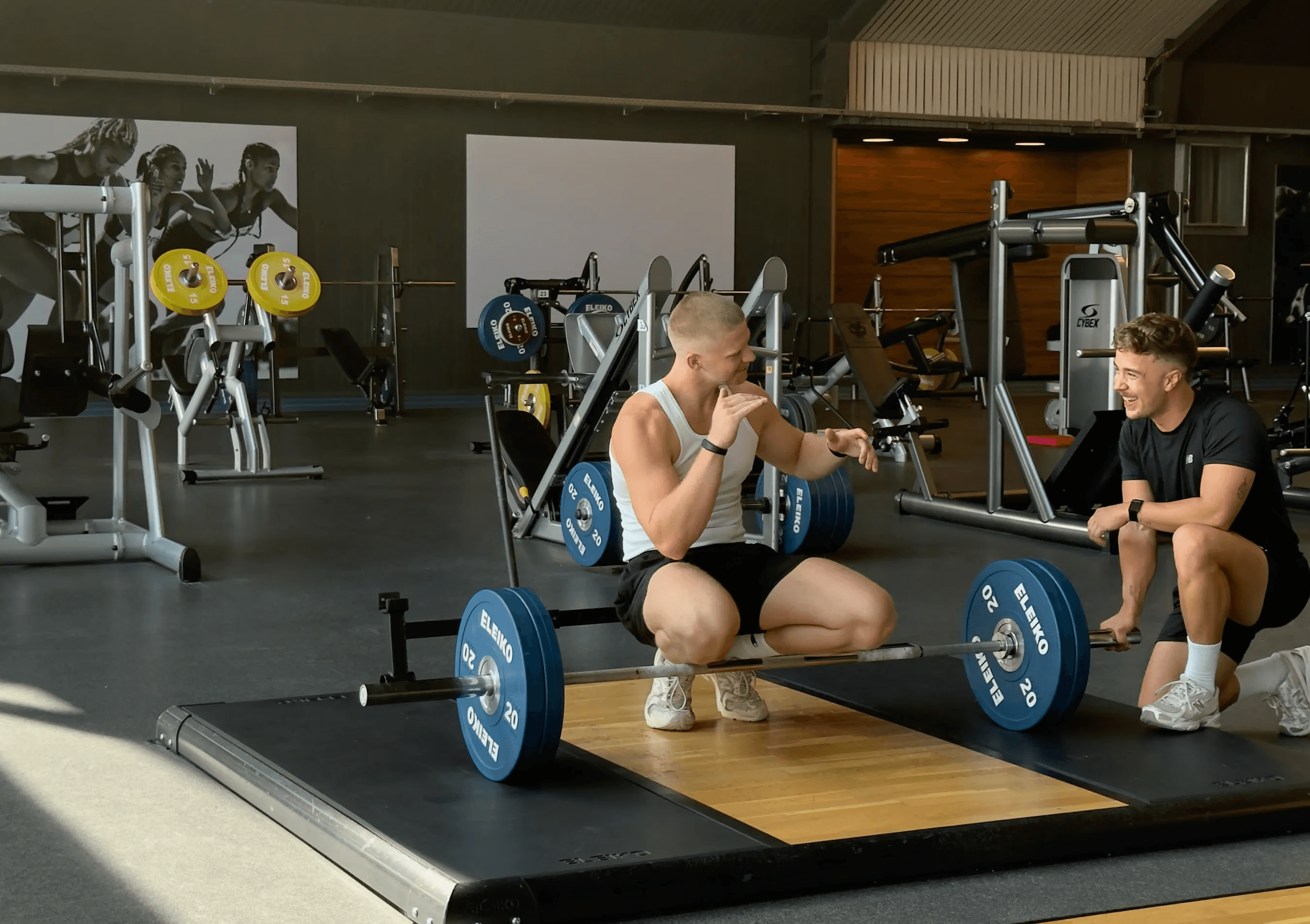 Luca im Fitnessstudio